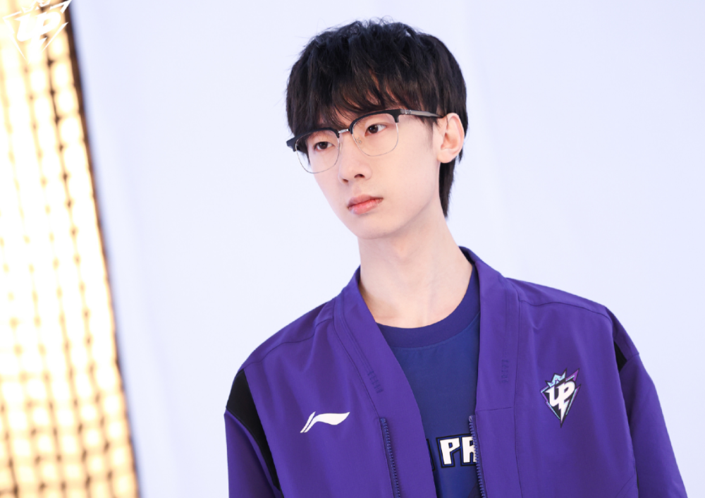 Ning重返赛场，战术调整首场状态出色，IG观众沸腾！热度持续攀升(全球最大打桩船首战)